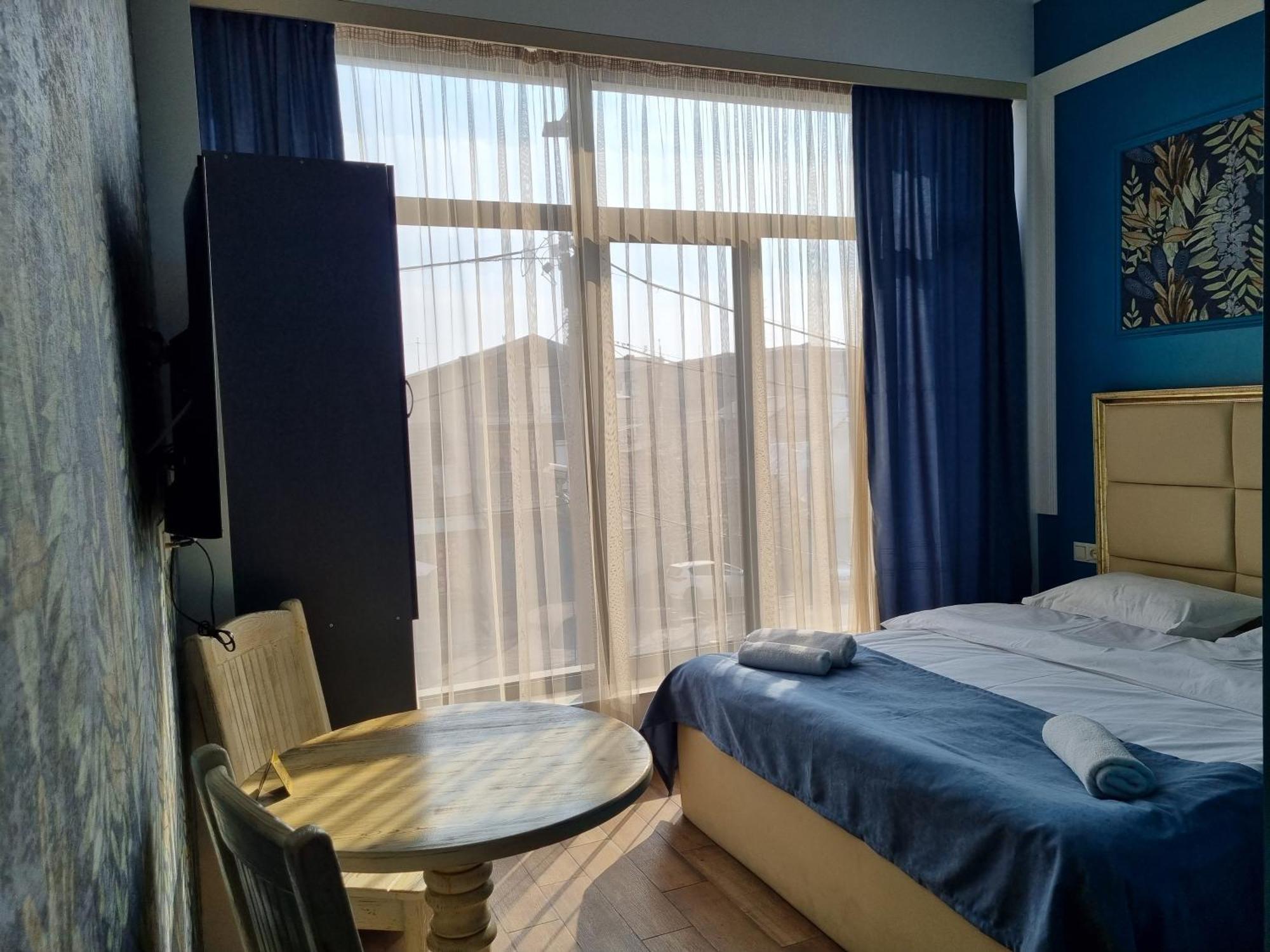 Day Inn Hotel Yerevan Ngoại thất bức ảnh