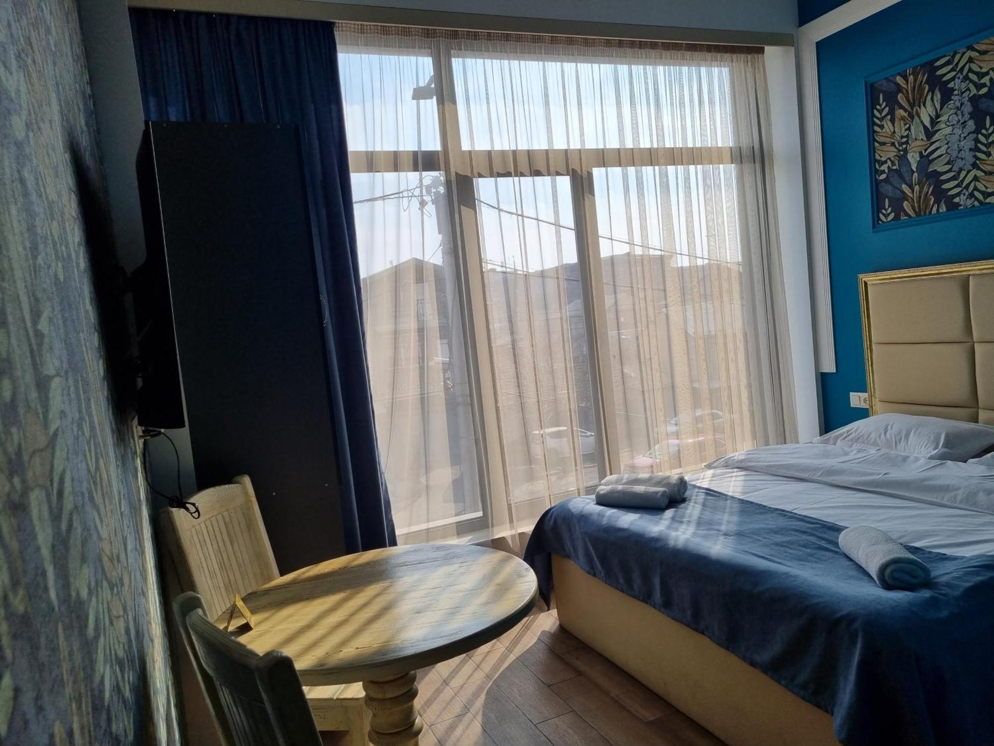 Day Inn Hotel Yerevan Ngoại thất bức ảnh