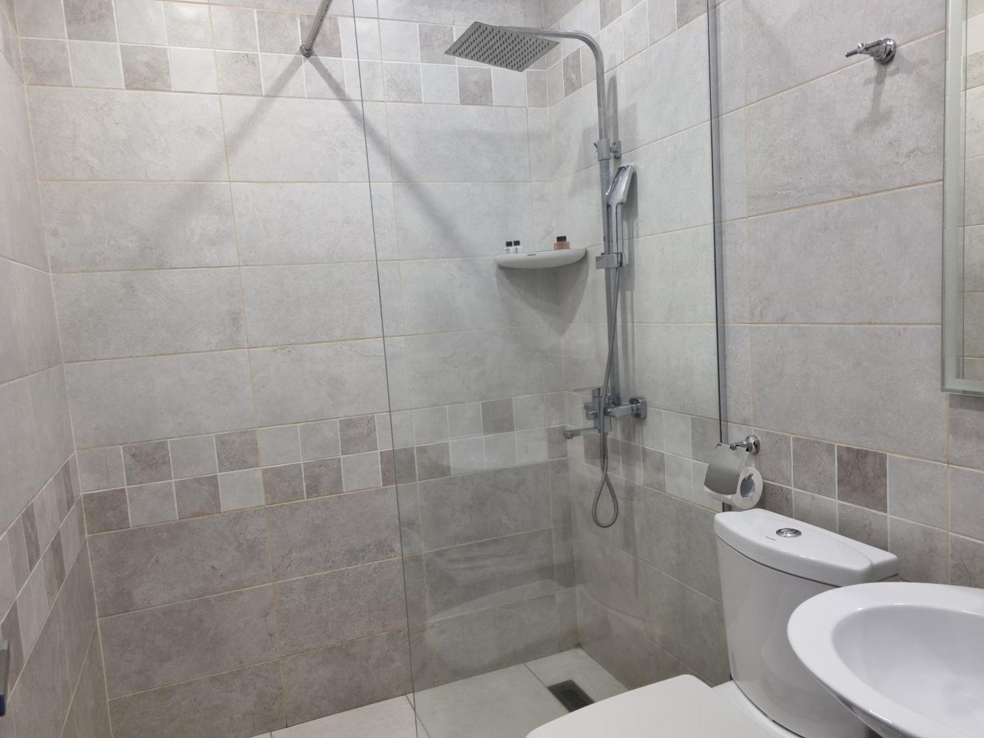 Day Inn Hotel Yerevan Ngoại thất bức ảnh